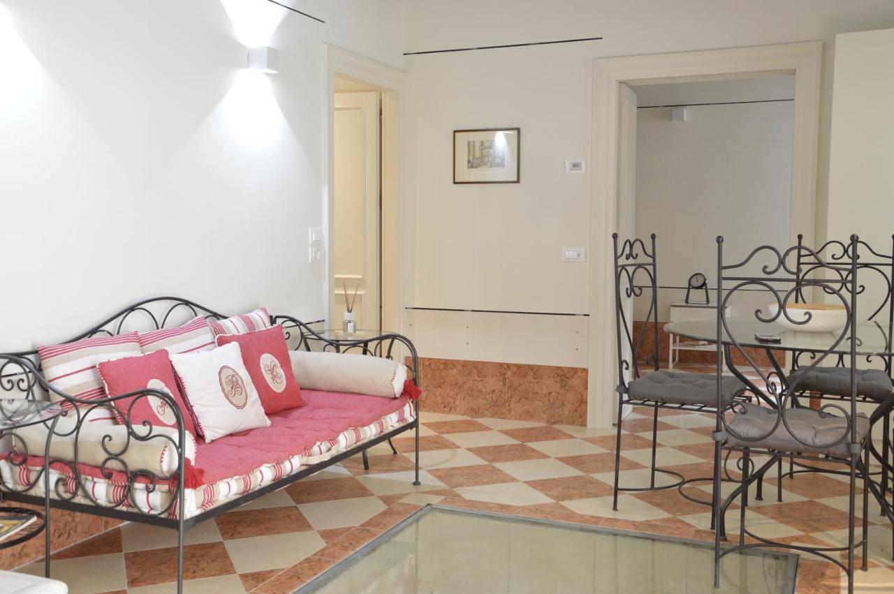 Lejlighed San Lorenzo - 5Min From St Mark'S Square Venedig